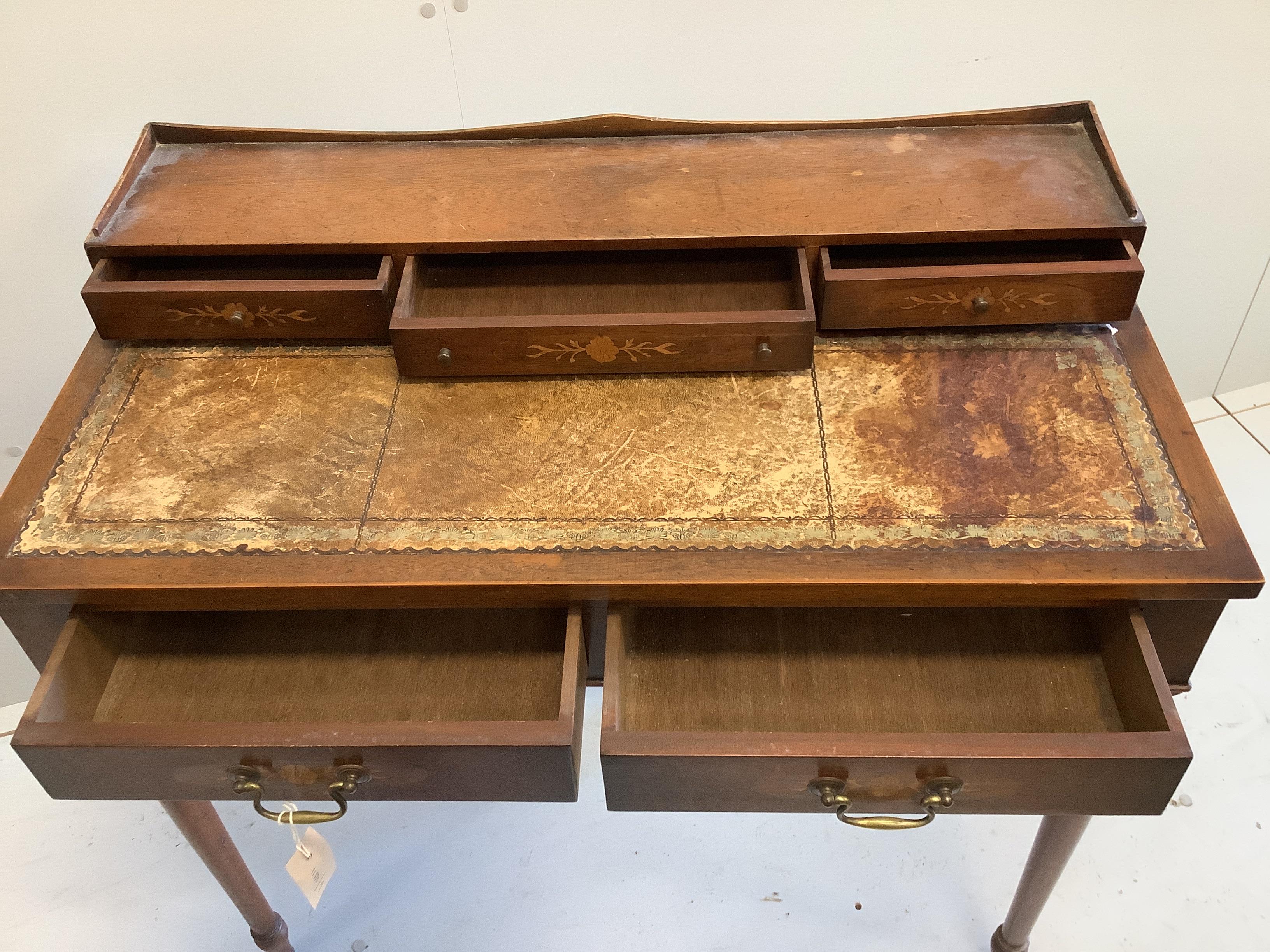 A reproduction inlaid mahogany writing table, width 92cm, depth 50cm, height 86cm